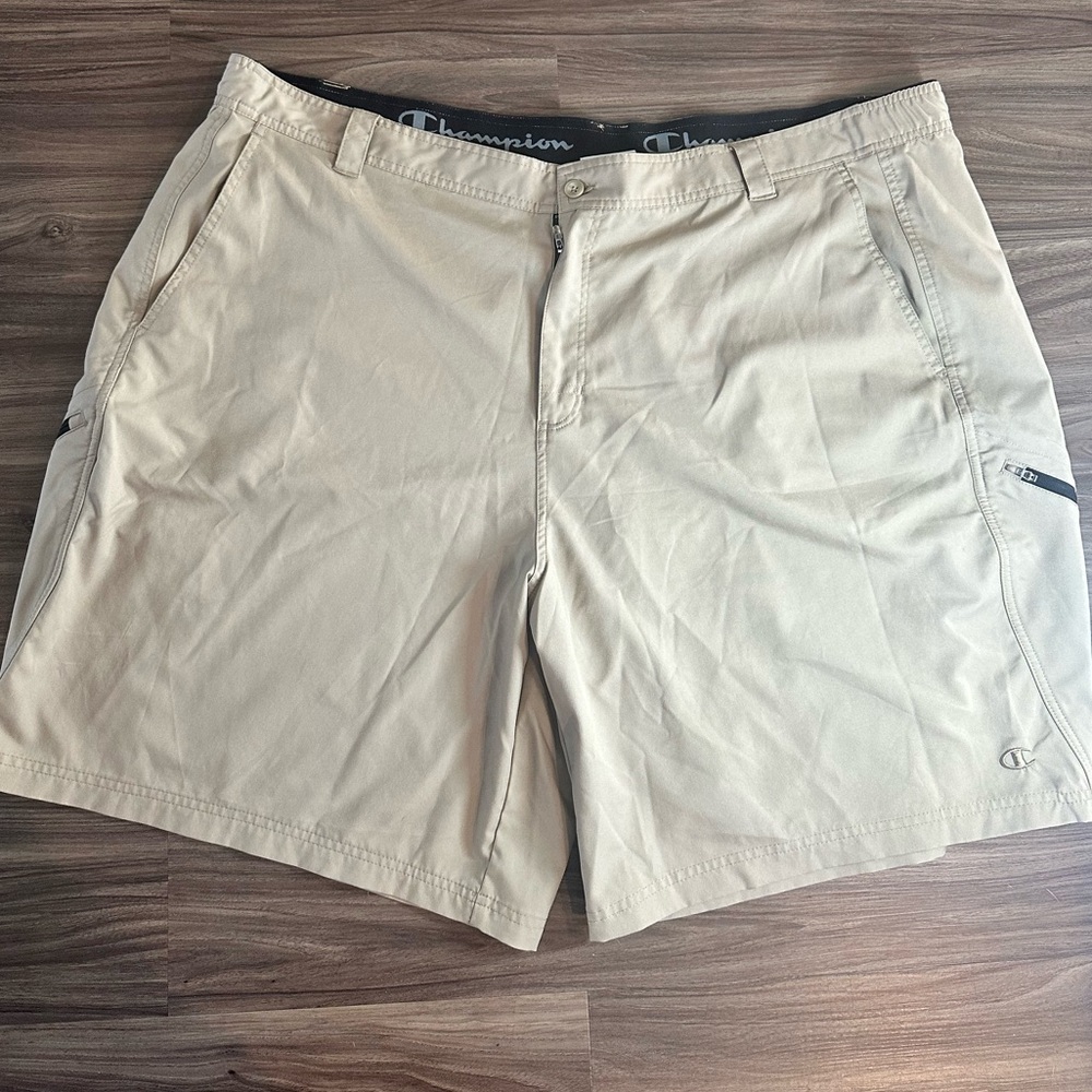 Champion Khaki Performance Shorts Men’s 4XL Lightweight Beige Athletic Shorts